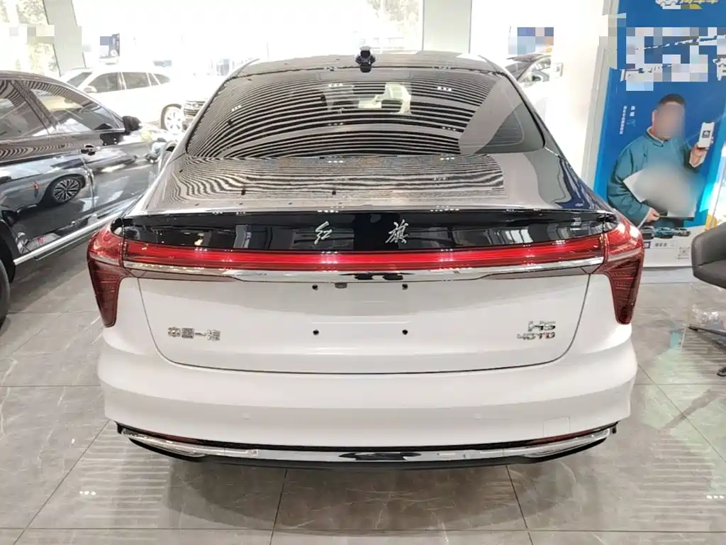 Hongqi Hongqi H5 — миниатюра 6