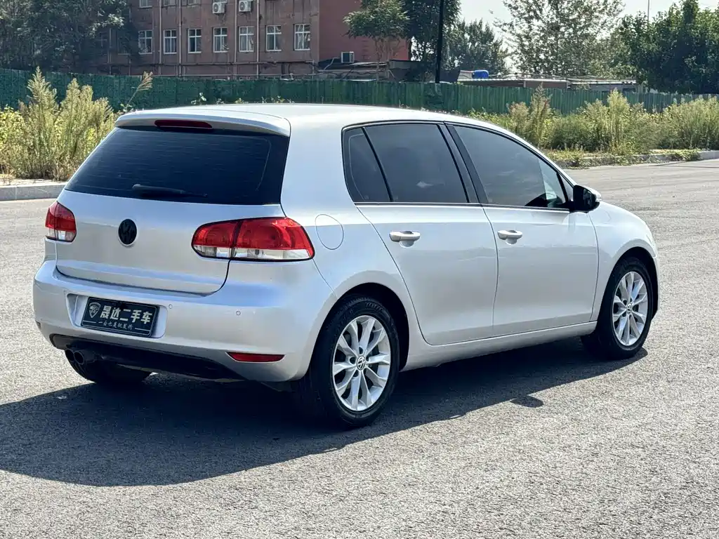 Volkswagen Golf — миниатюра 7
