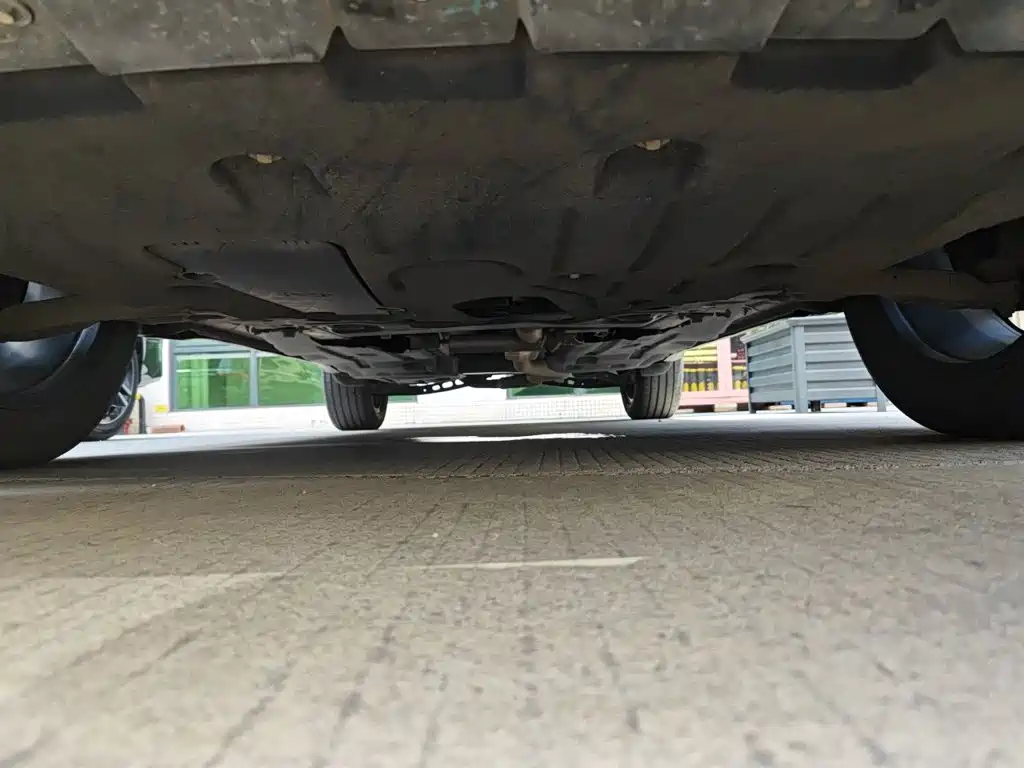 Jeep Grand Commander — миниатюра 22