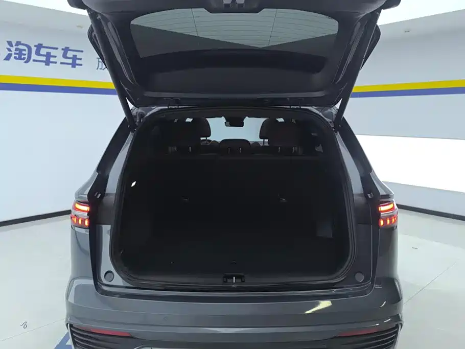 Geely Xingyue L — миниатюра 4