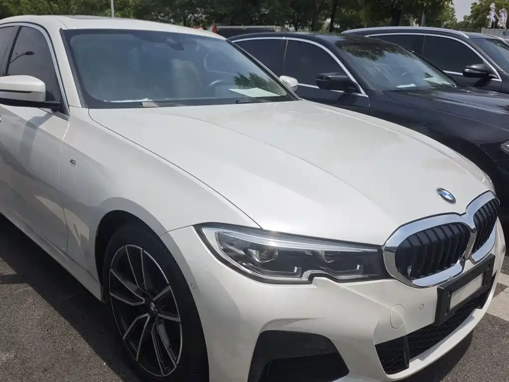 BMW 3 Series 2021