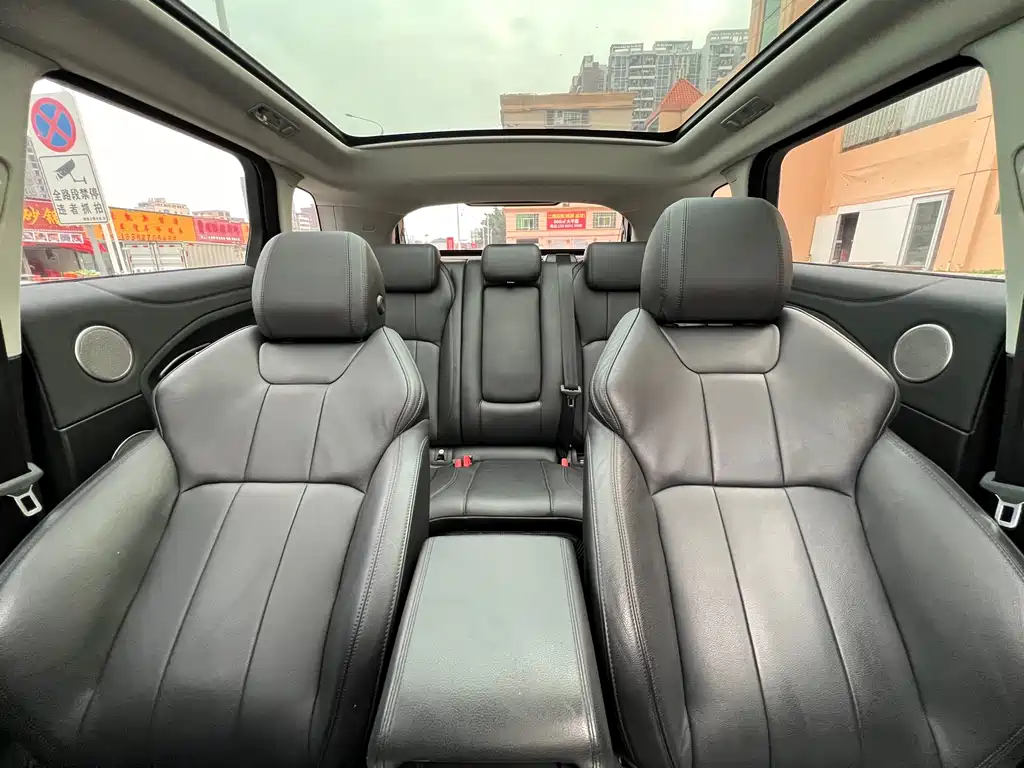 LAND ROVER RANGE ROVER AURORA