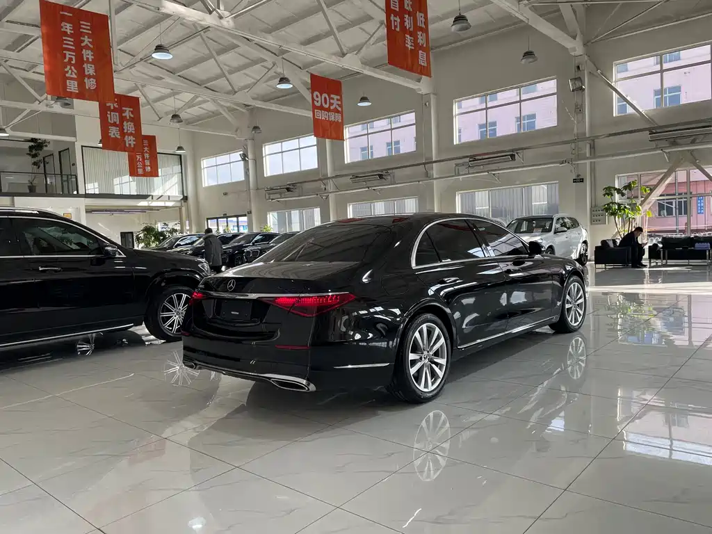 MERCEDES-BENZ S CLASS