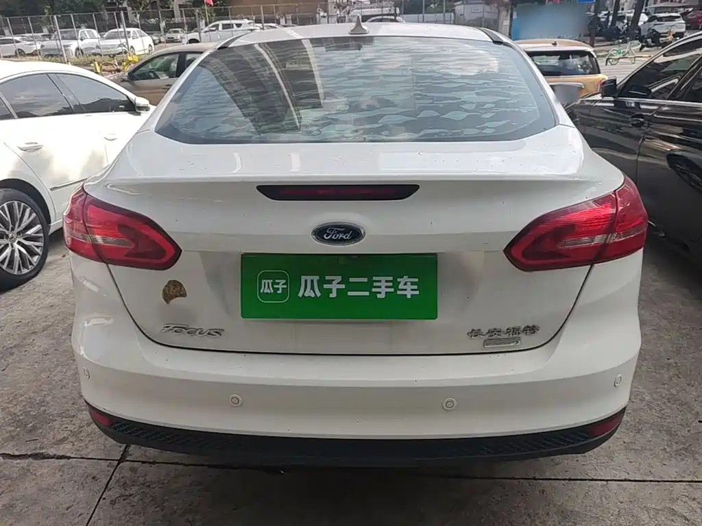 Ford Focus — миниатюра 6