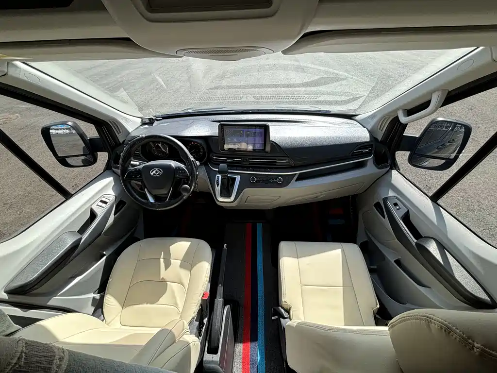 SAIC MAXUS XINTU V90