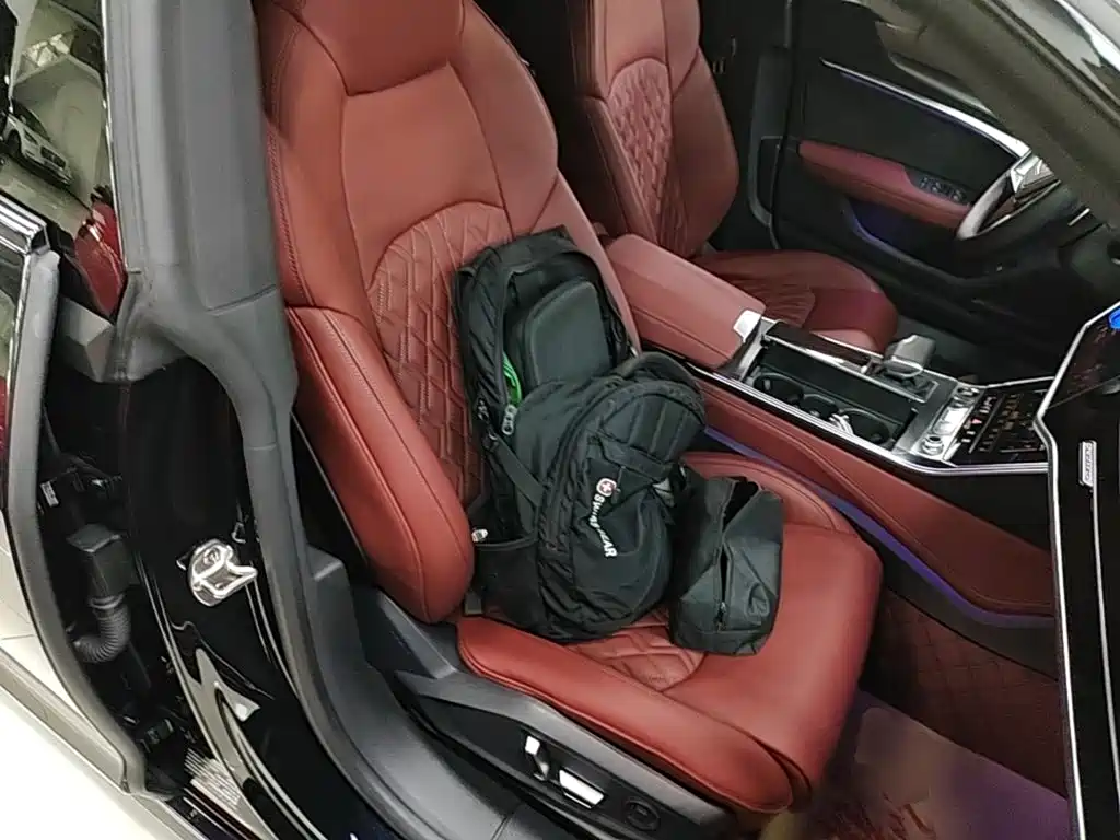 Audi A7L — миниатюра 25
