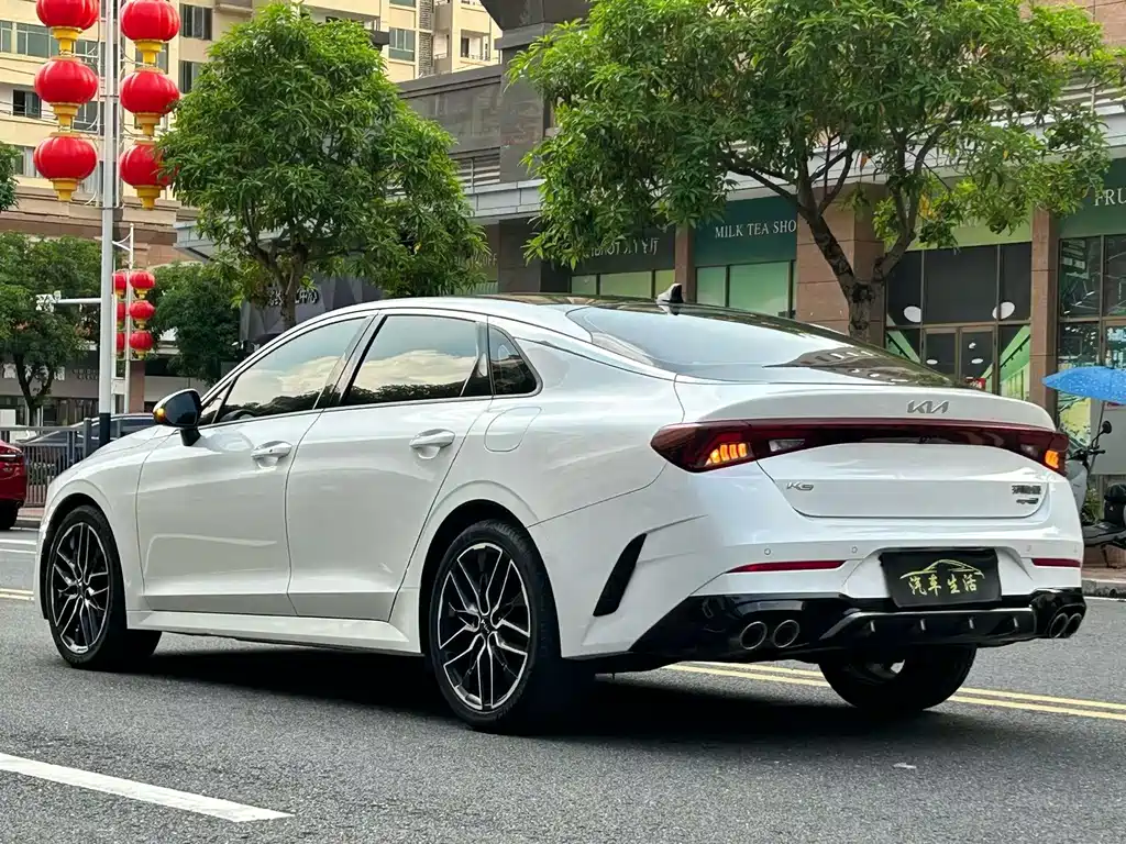 Kia K5 — миниатюра 4