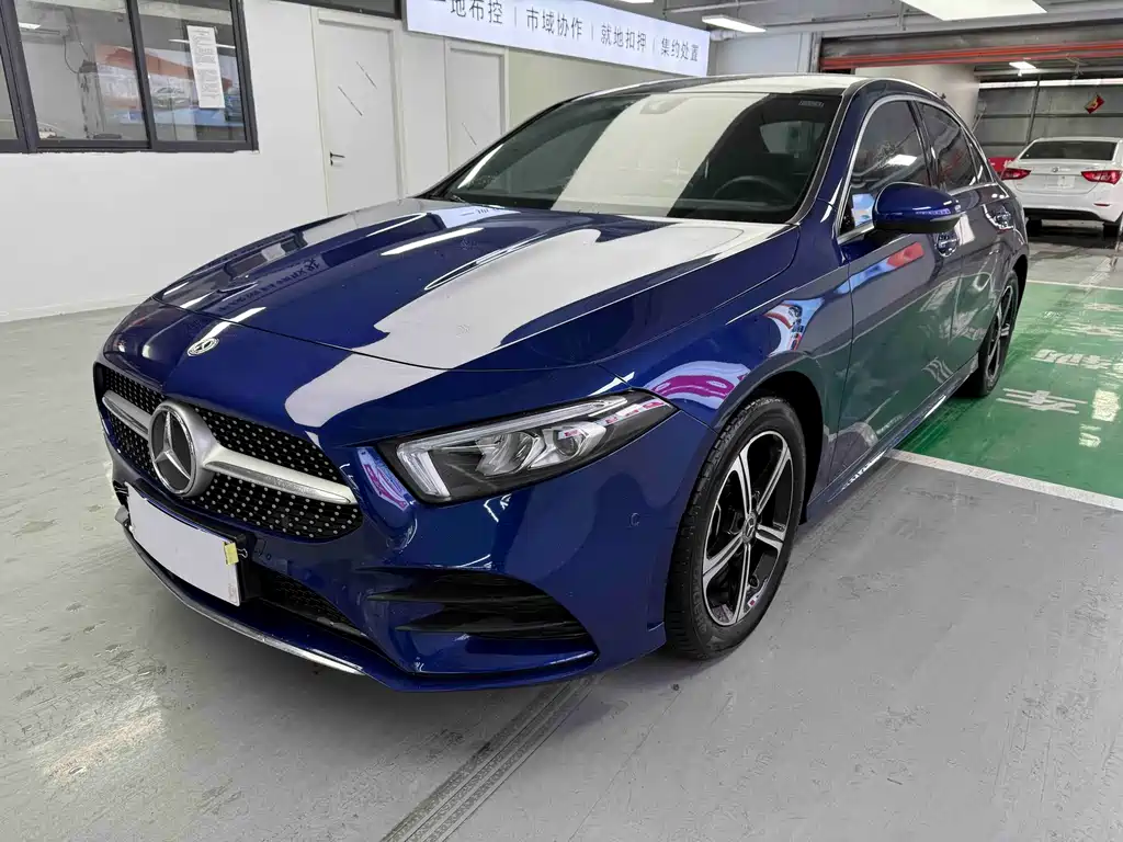 MERCEDES-BENZ A CLASS