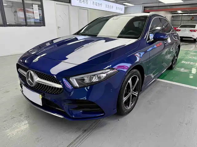 MERCEDES-BENZ A CLASS