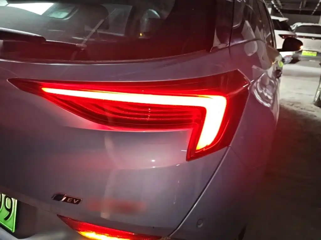 Buick Velite 6 — миниатюра 8