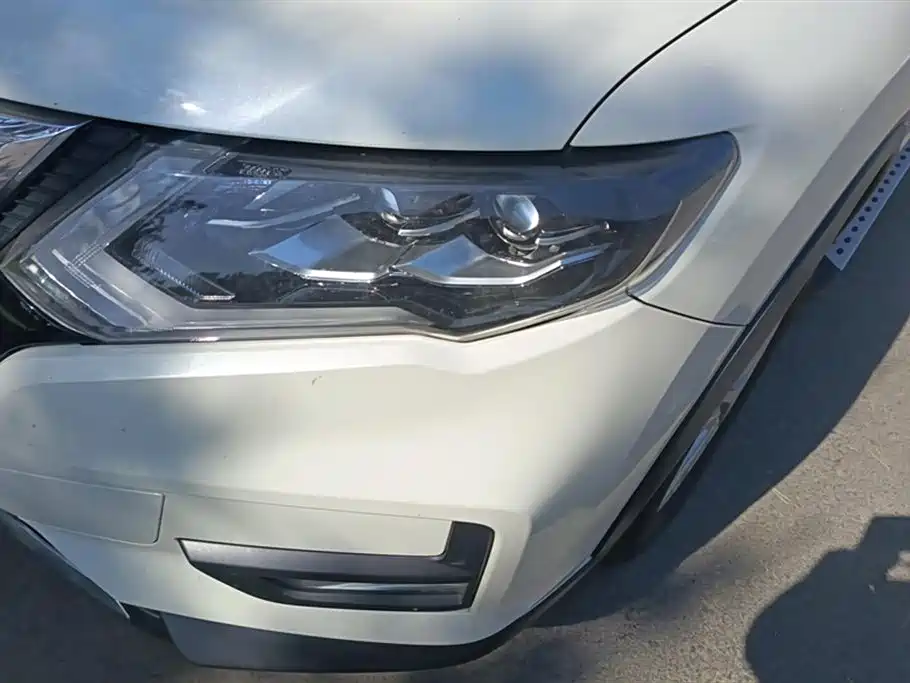 NISSAN QIJUN