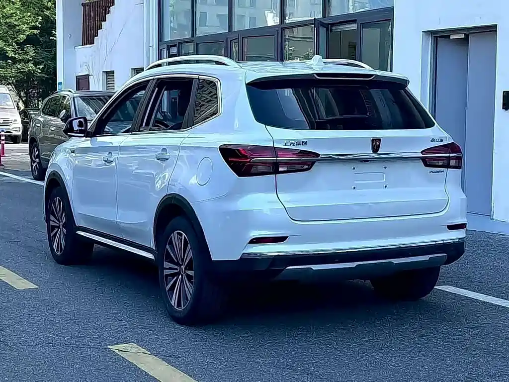 ROEWE RX5 NEW ENERGY