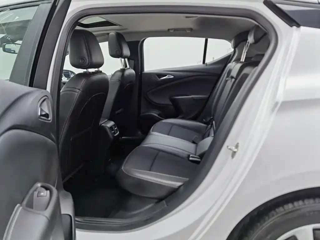 Buick Verano — миниатюра 15