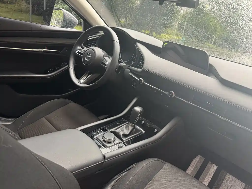 Mazda 3 Axela — миниатюра 7