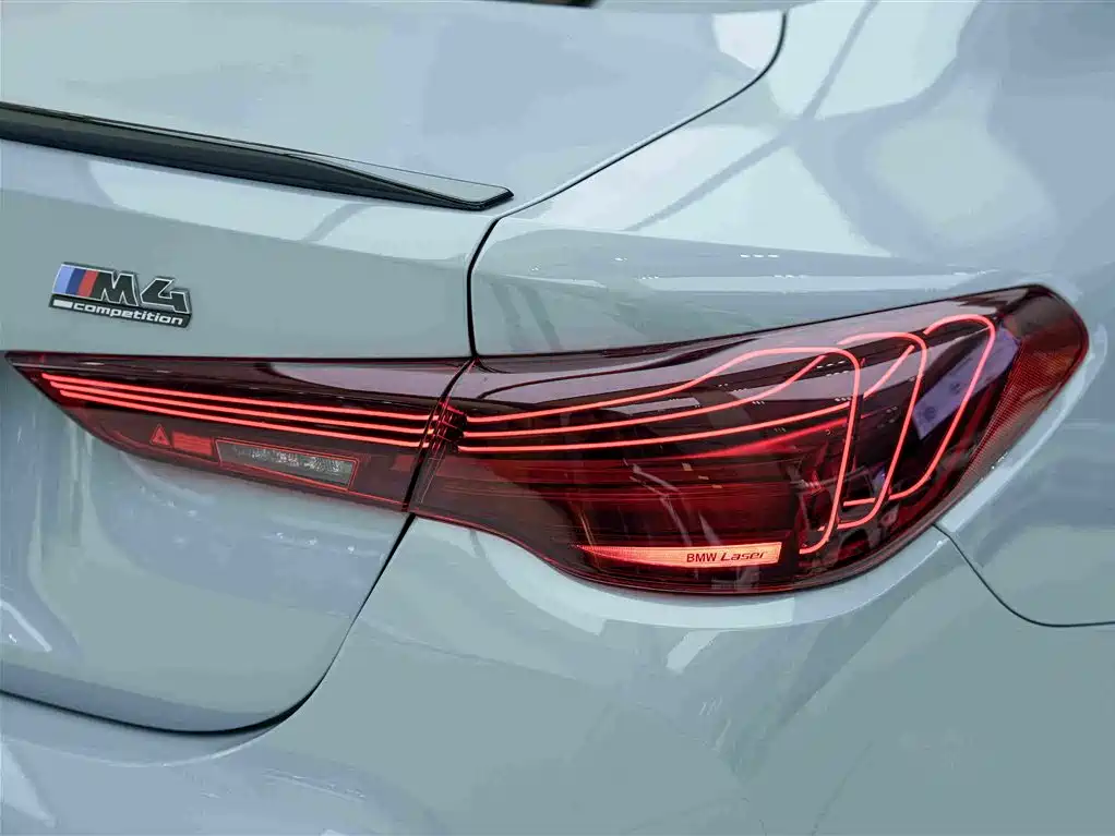 BMW M4 — миниатюра 23