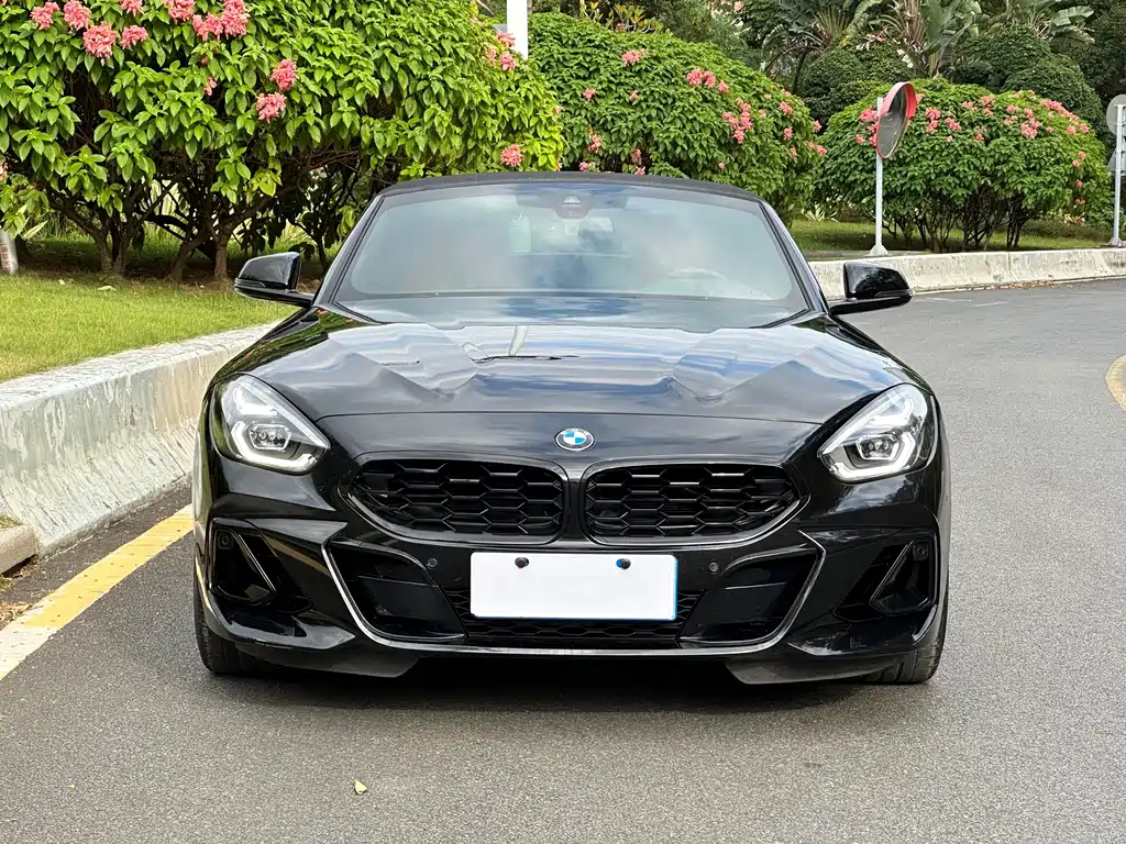 BMW Z4 2023 — фото 2