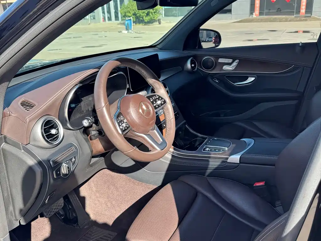 Mercedes-Benz GLC — миниатюра 7