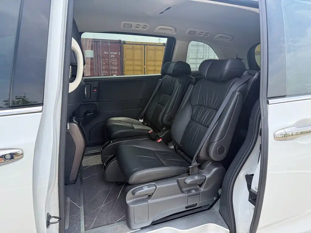 Honda Odyssey 2024 2.0L e:HEV