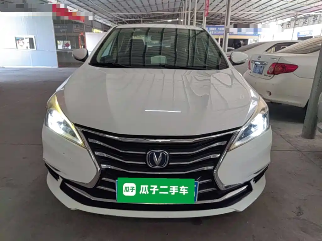 Changan Eado DT — миниатюра 3