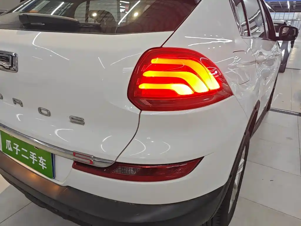 Qoros Qoros 5 — миниатюра 8