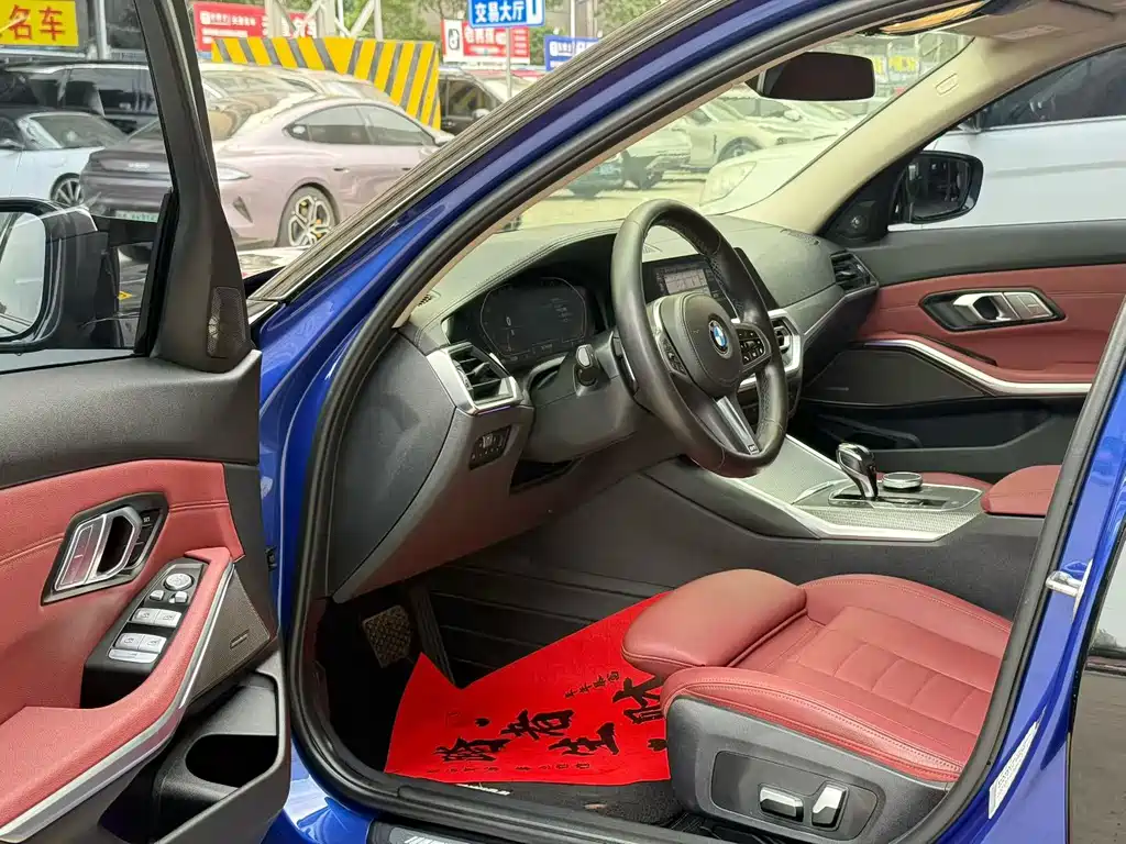 BMW 3 Series — миниатюра 4