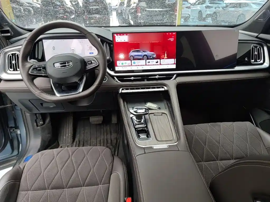 Geely Xingyue L — миниатюра 10