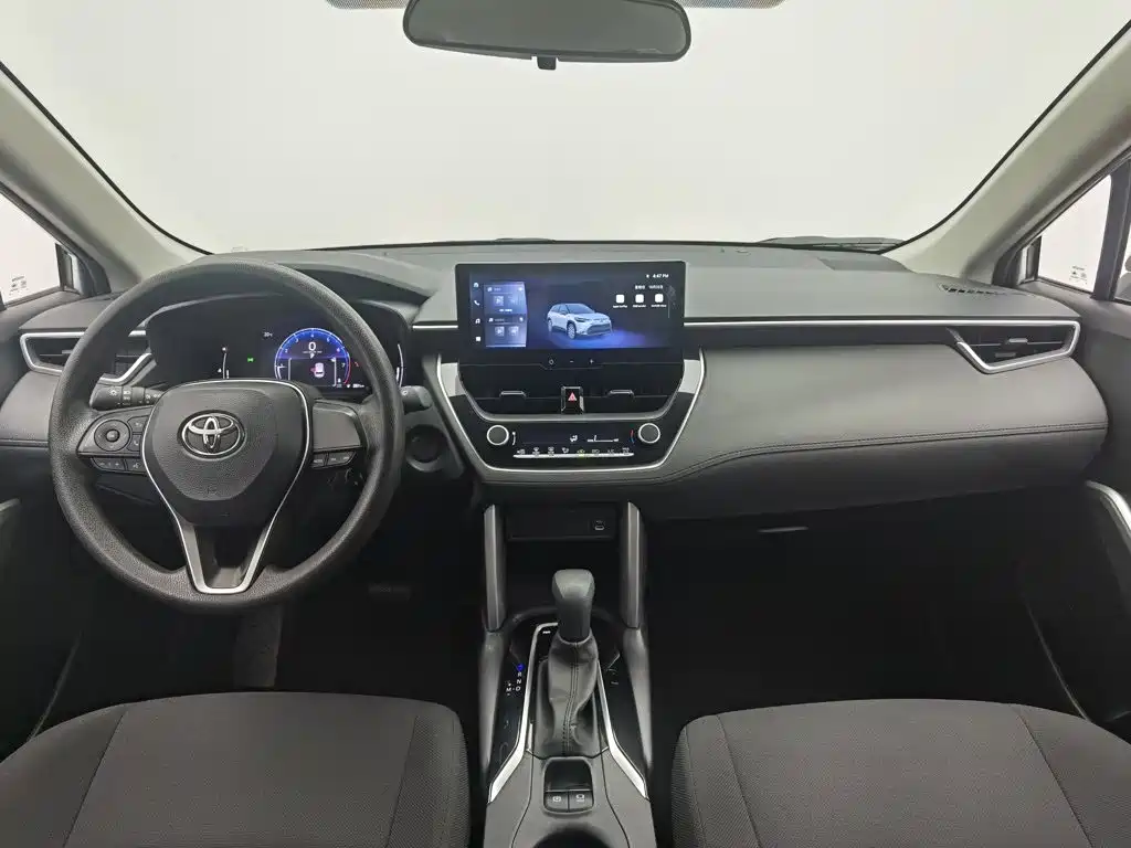 Toyota Frontlander — миниатюра 5