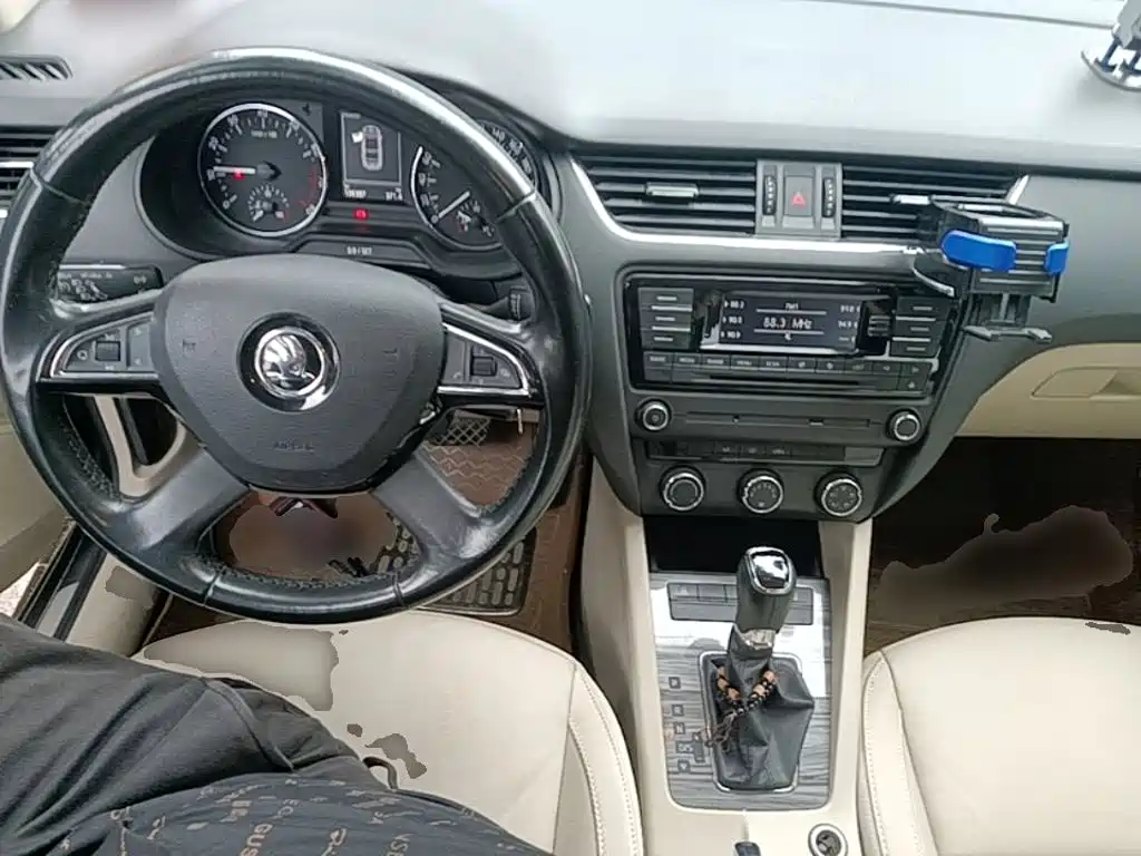 Skoda Octavia — миниатюра 10