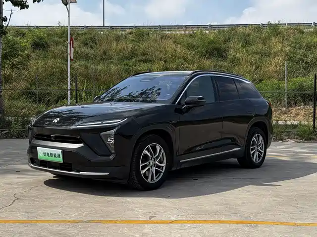 2022 Nio ES6
