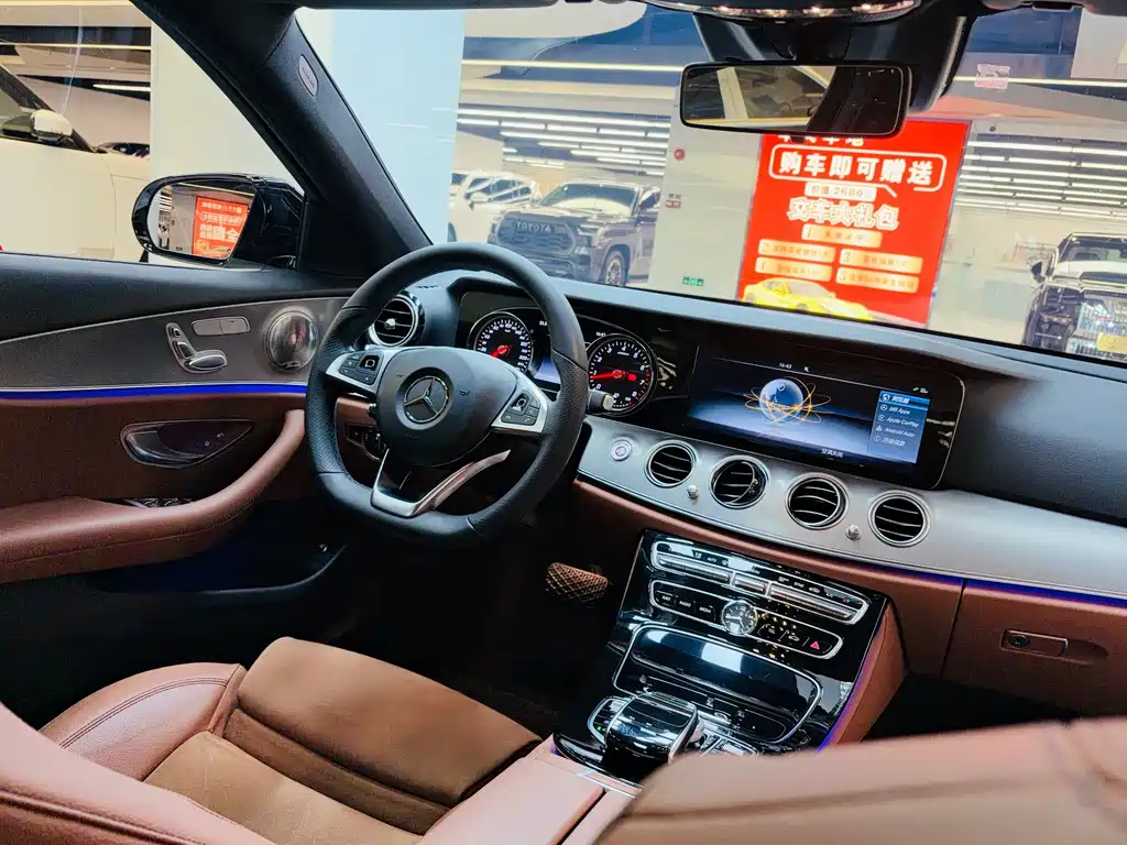 MERCEDES-BENZ E CLASS