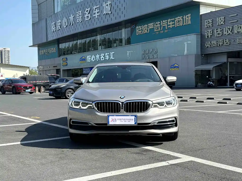 BMW 5 Series — миниатюра 2