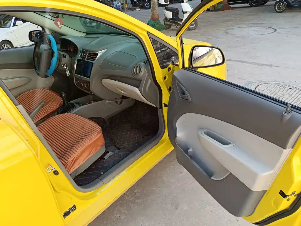 Chevrolet Sail — миниатюра 16