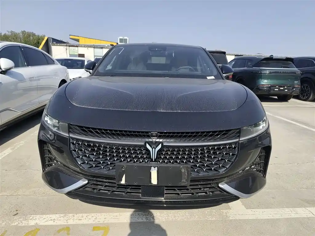 LANTU AUTOMOBILE LANTU CHASING LIGHT