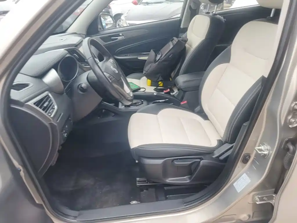 Changan CS35 — миниатюра 15