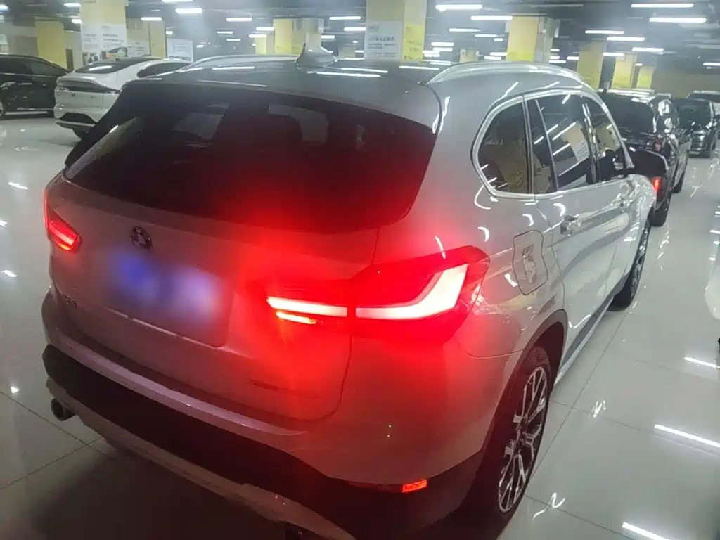 BMW X1 — миниатюра 7