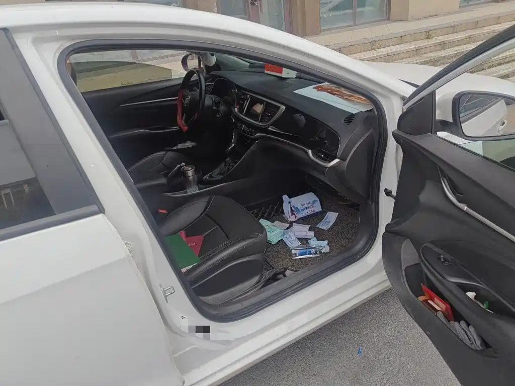 Buick Excelle — миниатюра 19
