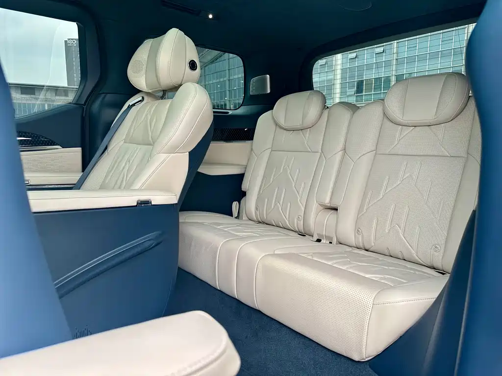 ZEEKR EXTREME KRYPTON 009