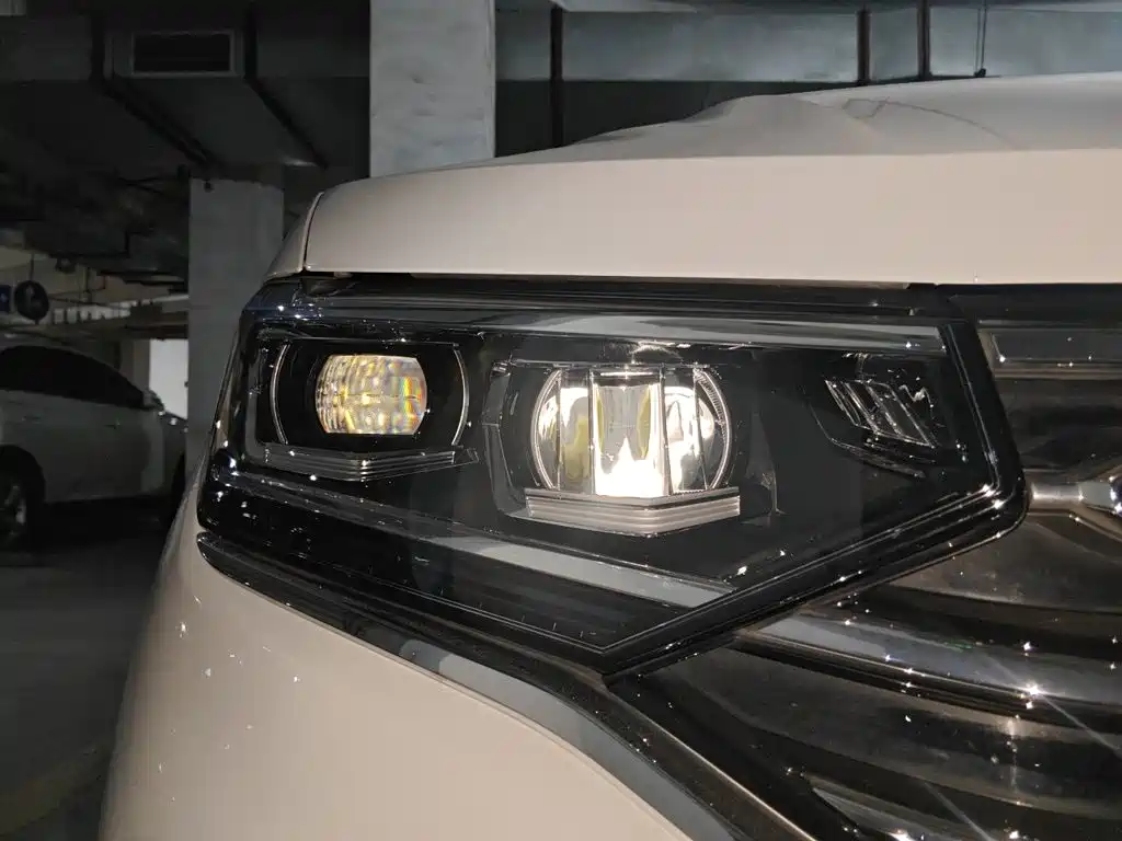 Volkswagen Tayron GTE — миниатюра 7