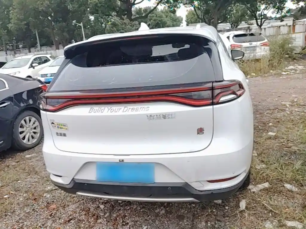 BYD Tang — миниатюра 6