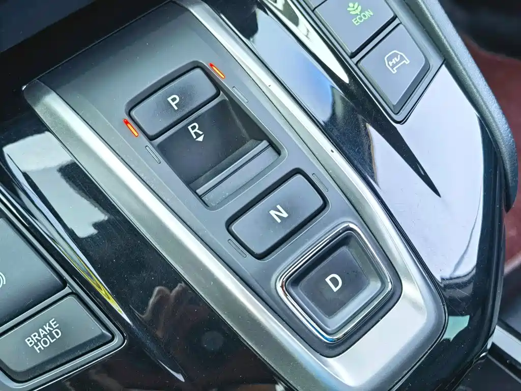 Honda CR-V PHEV — миниатюра 13