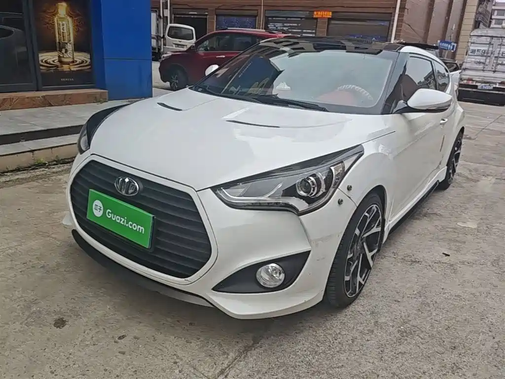 Hyundai Veloster 2015