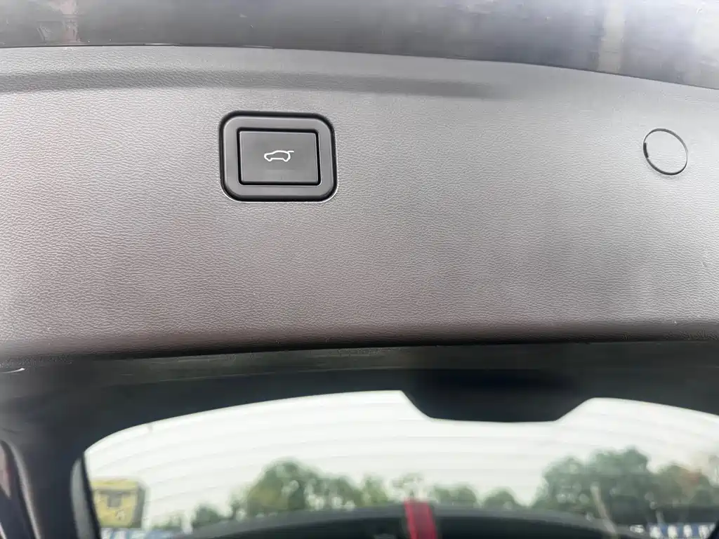 WEI PAI WEI BRAND VV5