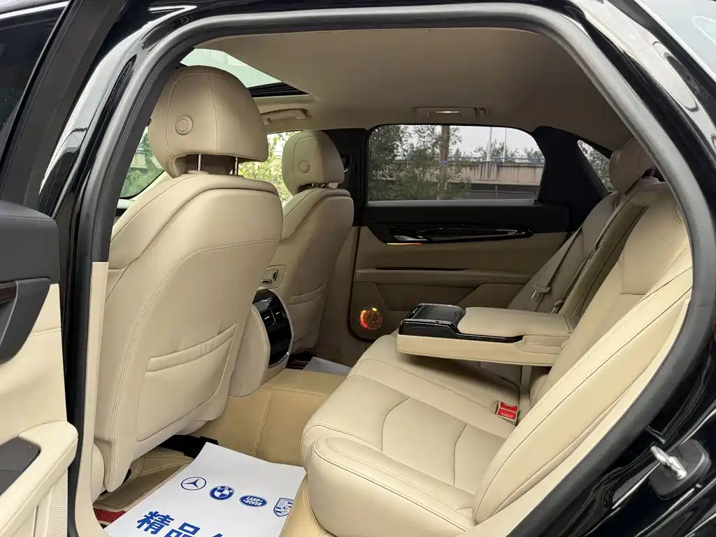 Cadillac CT6 — миниатюра 13