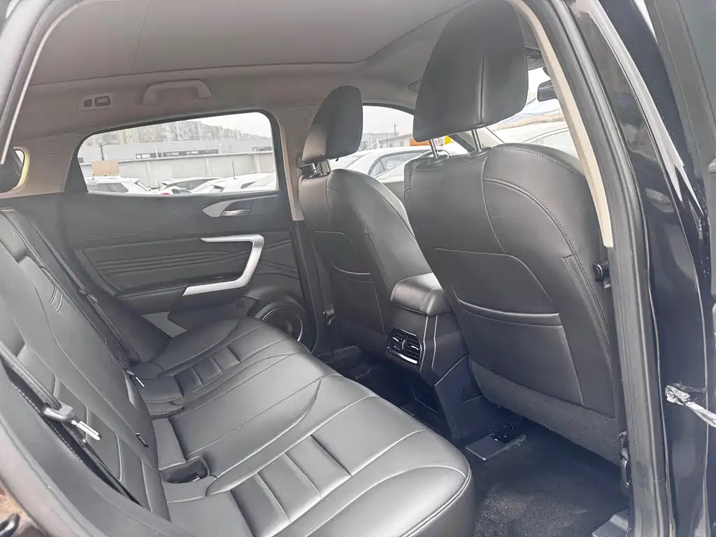 WEI PAI WEI BRAND VV5