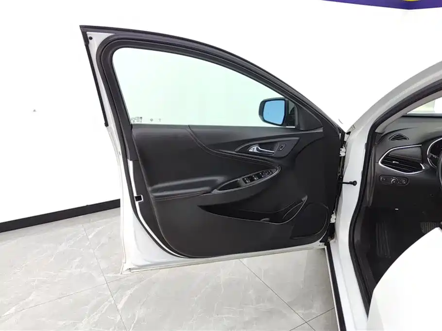 CHEVROLET MAI RUIBAO XL