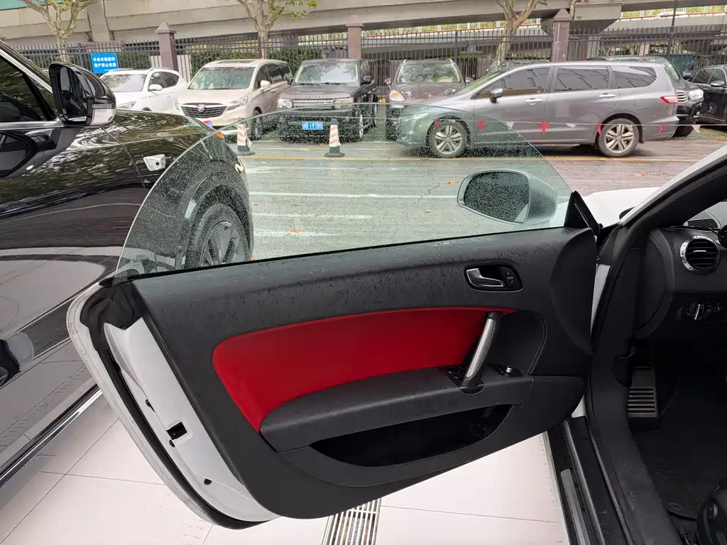 Audi TT — миниатюра 11
