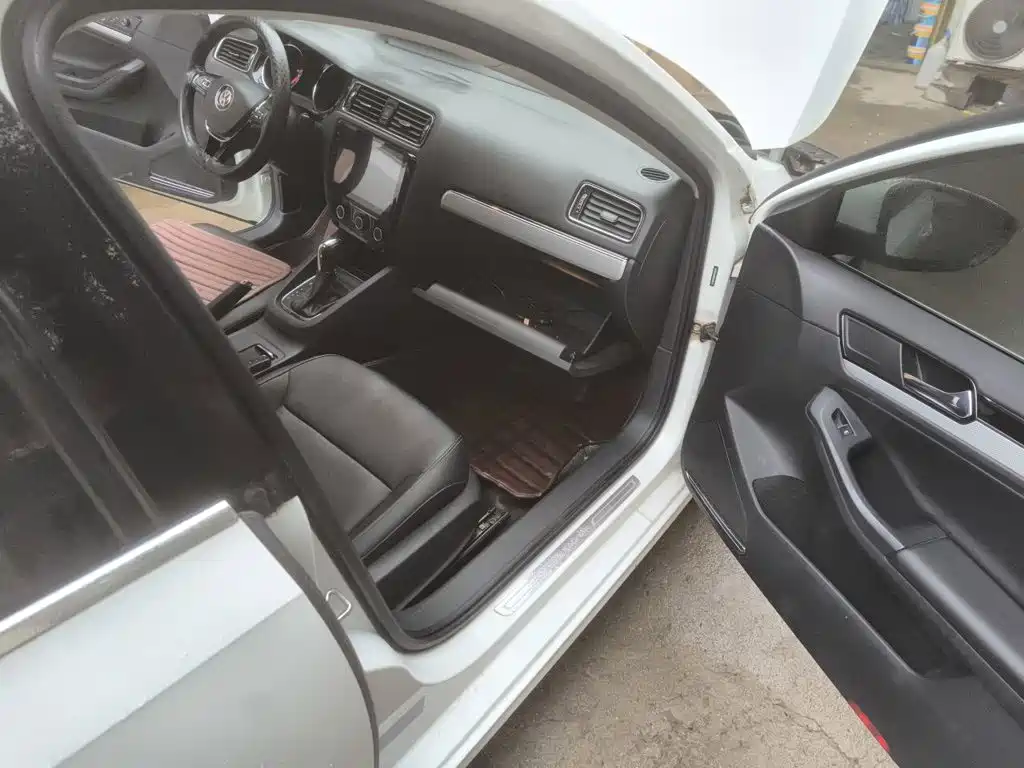Volkswagen Sagitar — миниатюра 19