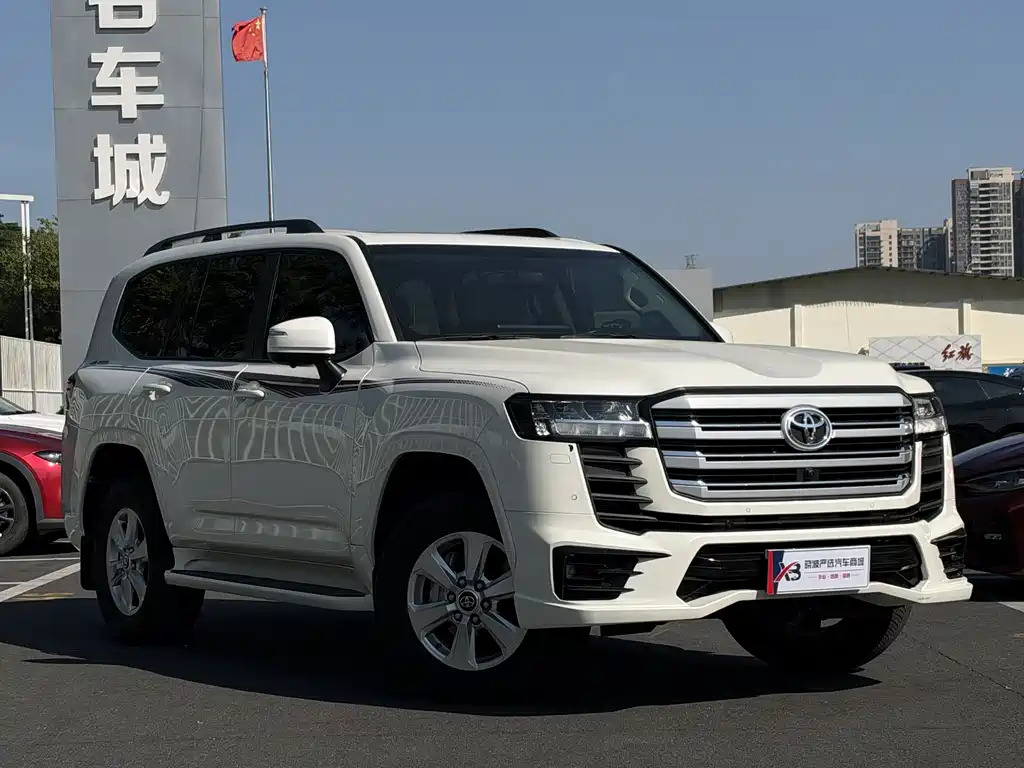 Toyota Land Cruiser — миниатюра 3