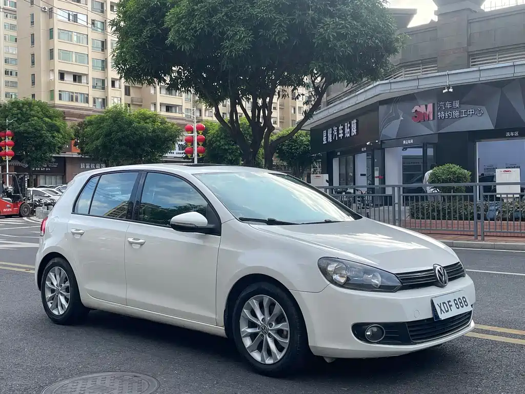 Volkswagen Golf — миниатюра 2
