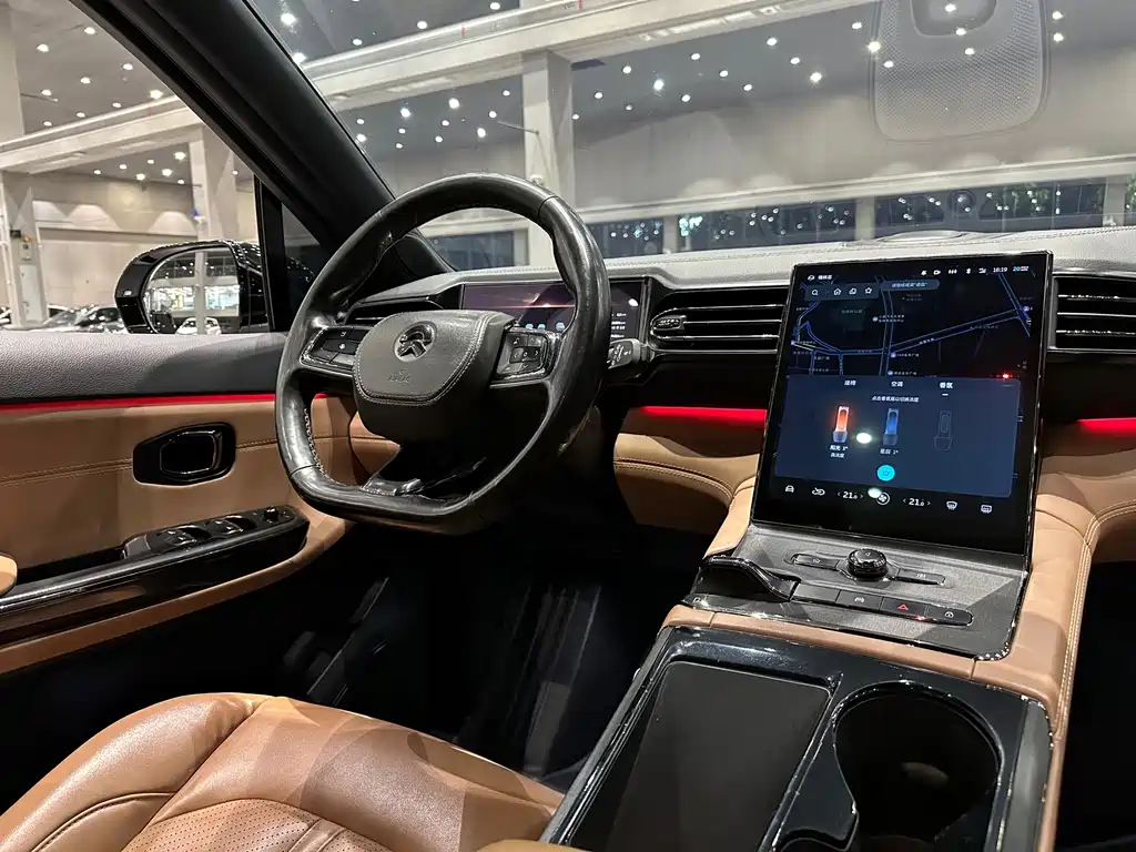 NIO ES6 — миниатюра 12